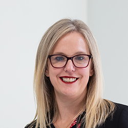 Dr Stacey Duvenage
